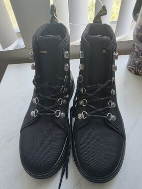 Dr. Martens Mens Black Textured Boot